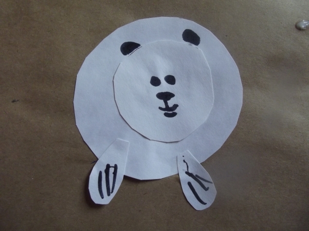 Белый мишка . Белый мишка .