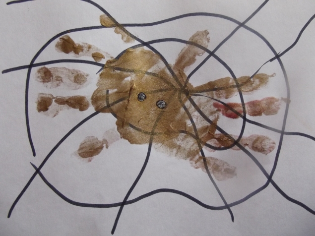 Паучок . Паучок .