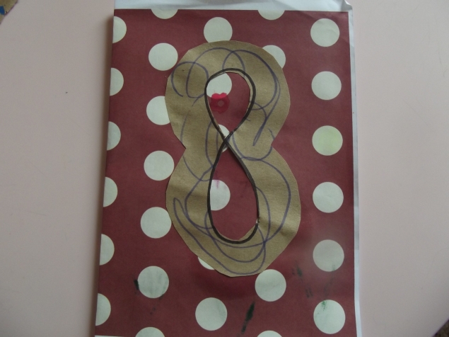 Открытка с тюльпанами . Открытка с тюльпанами .