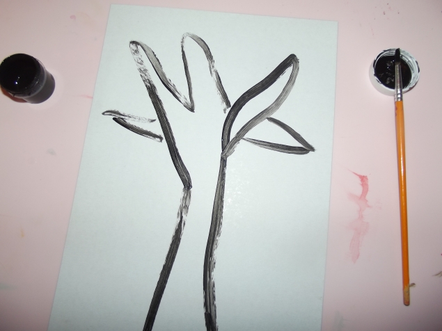 Дерево с птичками . Дерево с птичками .