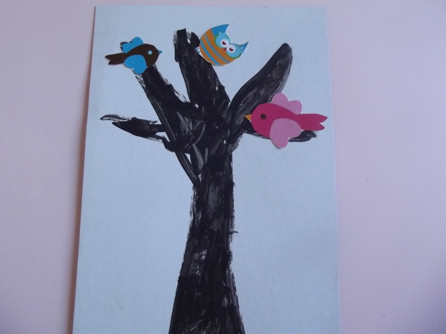 Дерево с птичками .