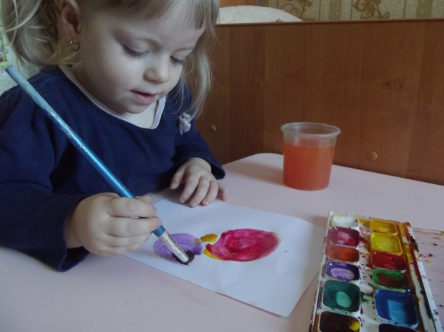 Разноцветный цветок .