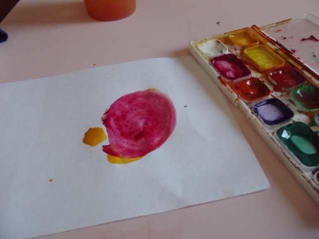 Разноцветный цветок .