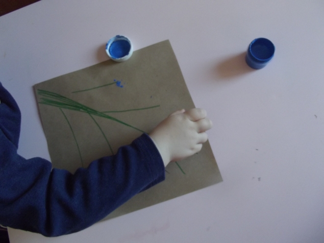 Ветка с цветами .