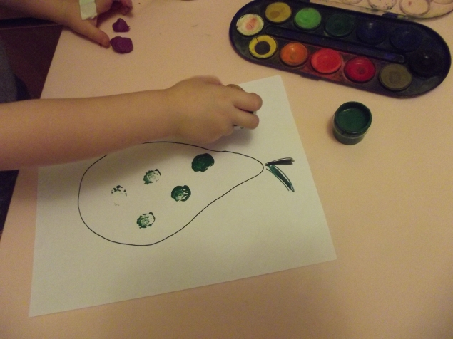 Груша . Груша .