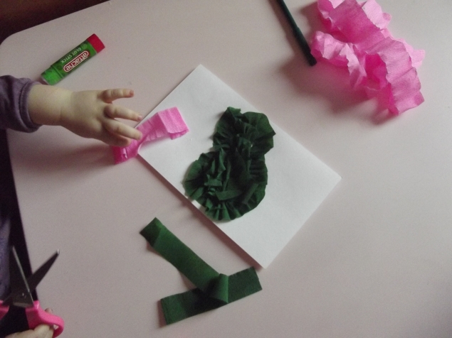 Креповая аппликация . Креповая аппликация .