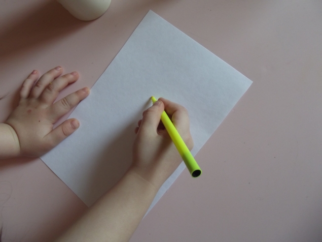 Цветочная бабочка . Цветочная бабочка .