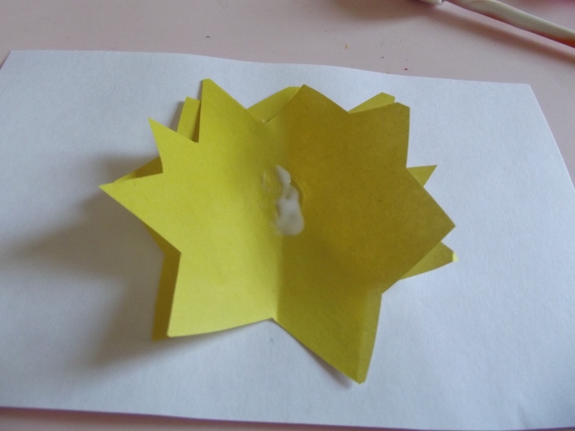 Многослойный цветок .