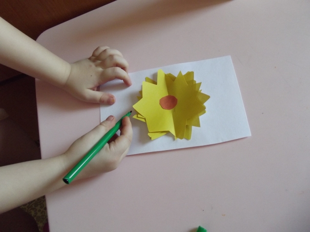 Многослойный цветок .