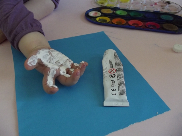 Белый мишка . Белый мишка .