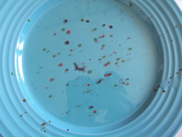 Масляные узоры . Масляные узоры .