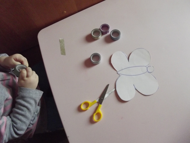 Бабочка . Бабочка .