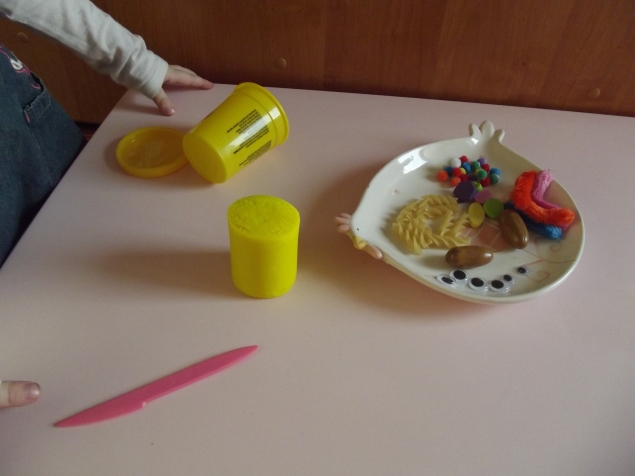 Монстрики из пластилина . Монстрики из пластилина .