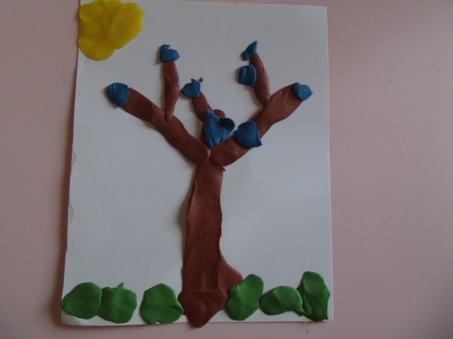 Пластилиновое дерево . Пластилиновое дерево .