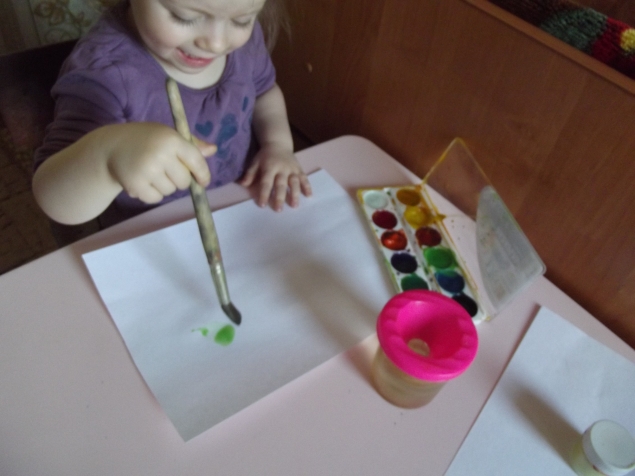 Зайчик на полянке . Зайчик на полянке .