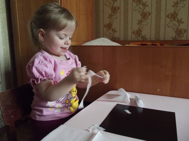 Луна из салфеток .