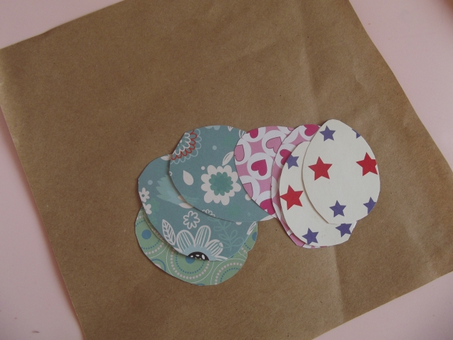 Яичная полянка . Яичная полянка .