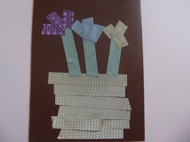 Ваза с цветами .