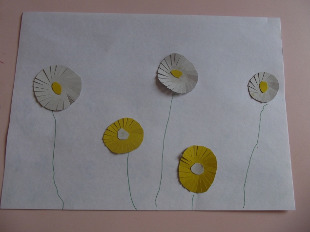 Бумажные цветы . Бумажные цветы .