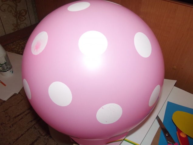 Гигантское яйцо . Гигантское яйцо .