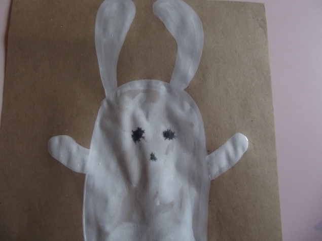 Зайка с бантом .