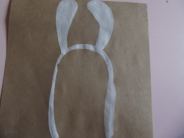 Зайка с бантом .