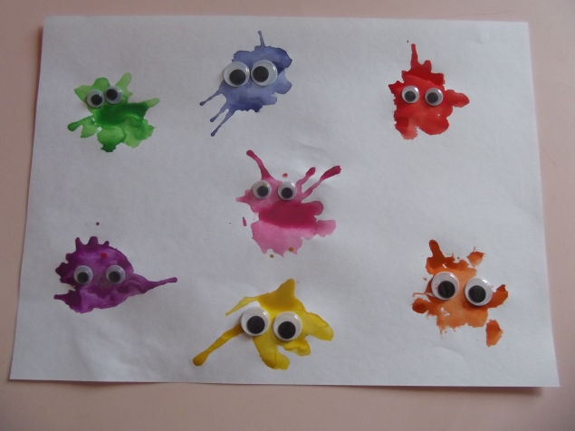 Живые кляксы .