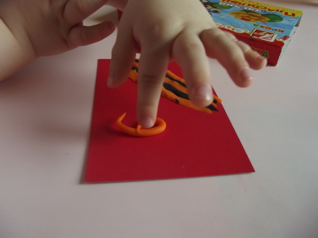 Георгиевская лента . Георгиевская лента .