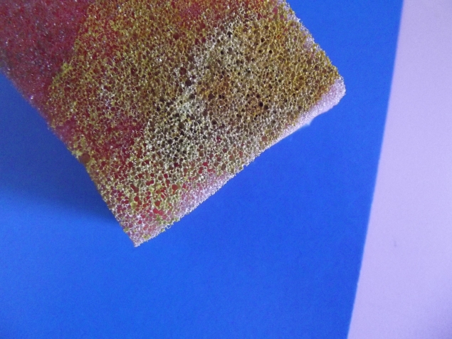 Рисуем губкой .