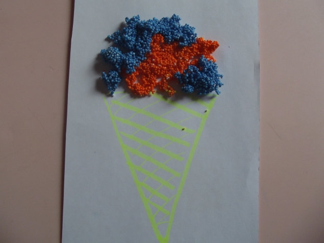 Мороженое . Мороженое .