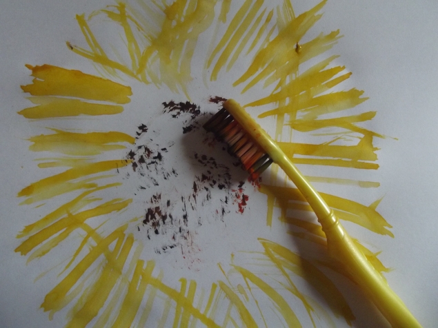 Рисование зубной щеткой с детьми цена зубной щетки braun oral b