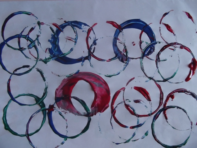 Рисование стаканом .