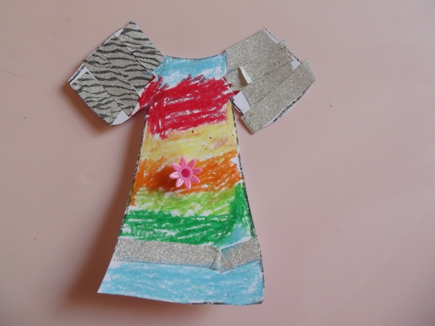 Бумажное платье .