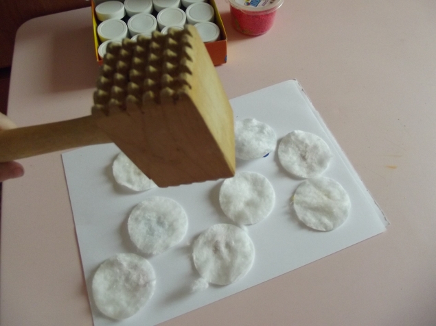 Прятки с красками . Прятки с красками .