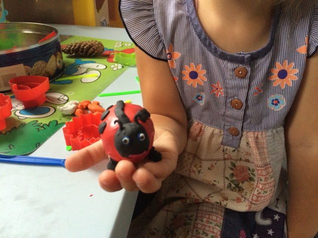 Следующий герой - божья коровка