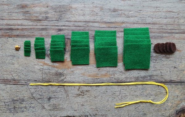 Еще одна елочка