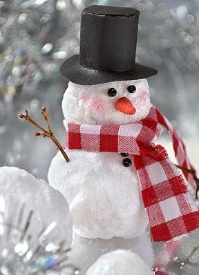 Снеговик из ваты