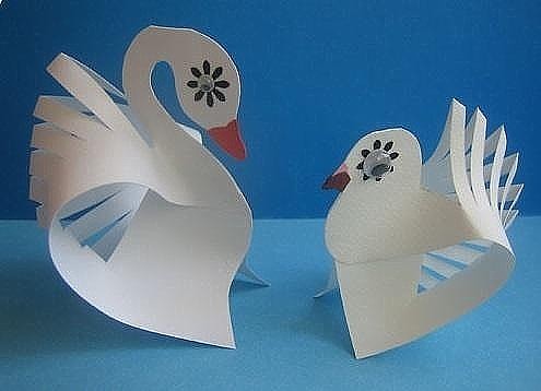 Лебеди из бумаги