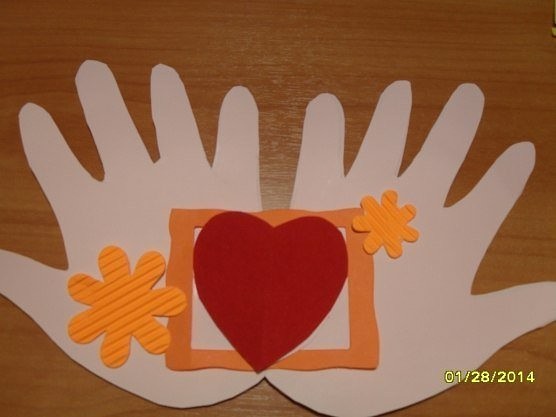 Цветы на ладошках