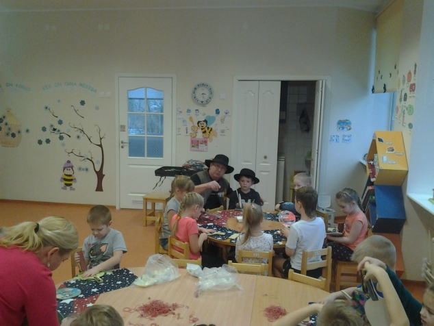 Развивающая оригинальная игрушка «Волчок» Развивающая оригинальная игрушка «Волчок»