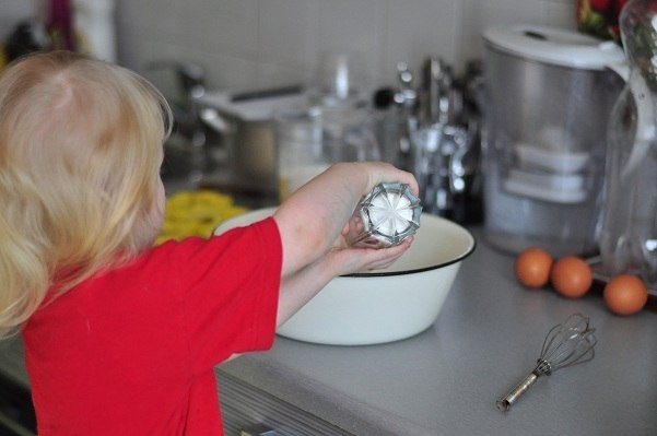 КАК ПРИГОТОВИТЬ С РЕБЕНКОМ ПЕЧЕНЬЕ КАК ПРИГОТОВИТЬ С РЕБЕНКОМ ПЕЧЕНЬЕ