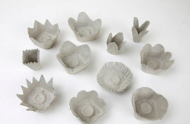 Цветы из яичных лотков Цветы из яичных лотков