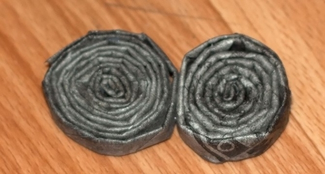 Паук из газетных трубочек Паук из газетных трубочек