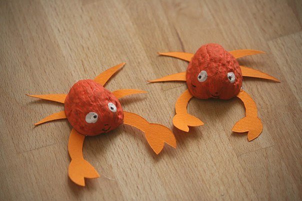 ПОДЕЛКИ ИЗ СКОРЛУПЫ ГРЕЦКОГО ОРЕХА