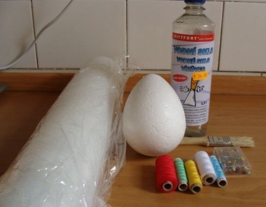 Нежные воздушные пасхальные яйца из ниток Нежные воздушные пасхальные яйца из ниток