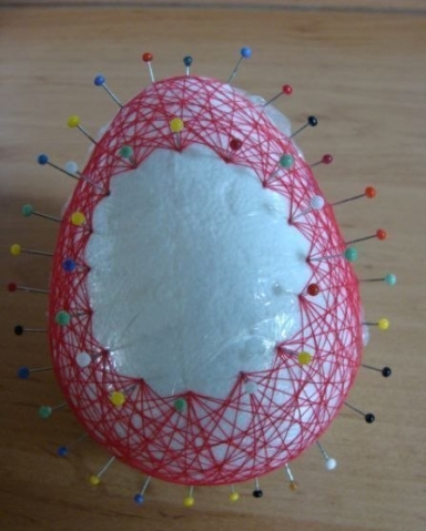 Нежные воздушные пасхальные яйца из ниток Нежные воздушные пасхальные яйца из ниток