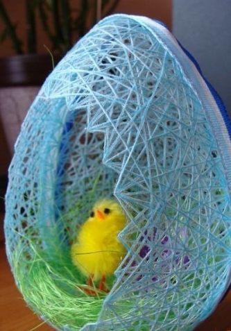 Нежные воздушные пасхальные яйца из ниток Нежные воздушные пасхальные яйца из ниток