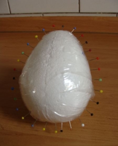 Нежные воздушные пасхальные яйца из ниток Нежные воздушные пасхальные яйца из ниток