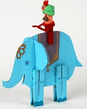 Слон из картона и прищепок Слон из картона и прищепок