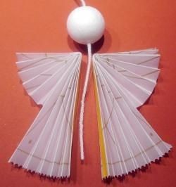 Оригинальные ангелочки из бумаги